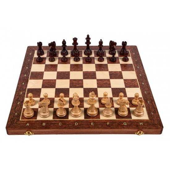 Набор шахмат Улыбающийся конь, 53 х 53 см