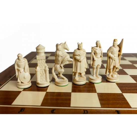 Набор шахмат Рыцари, 65см х 65см (Мадон 121)